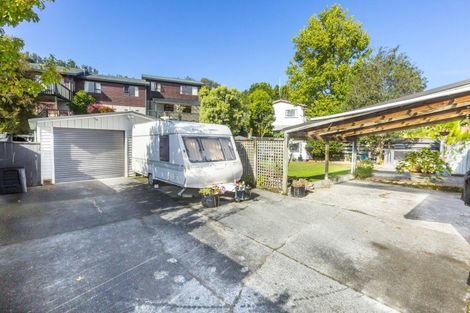 Photo of property in 11 Beryl Grove, Birchville, Upper Hutt, 5018