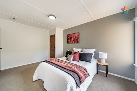 Photo of property in 18 Atiawa Crescent, Waiwhetu, Lower Hutt, 5010