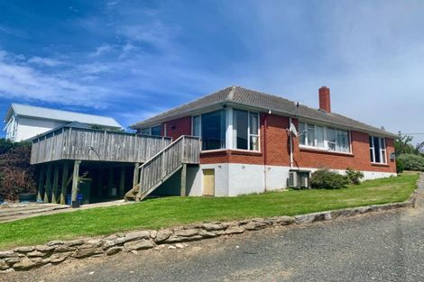 Photo of property in 11 Lincoln Street, Halfway Bush, Dunedin, 9010