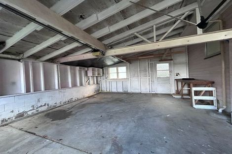 Photo of property in 3 Tahu Crescent, Sunnynook, Auckland, 0620