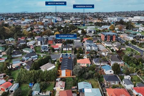 Photo of property in 3/4 Serjeant Street, Henderson, Auckland, 0612