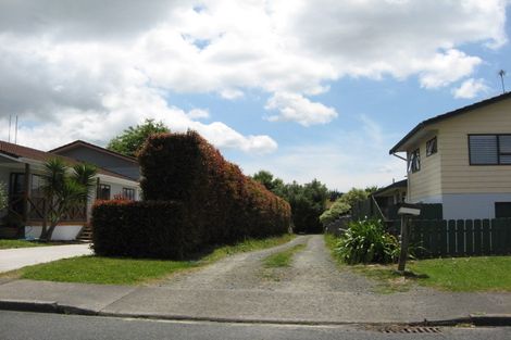 Photo of property in 18 Pinotage Place, Huapai, Kumeu, 0810