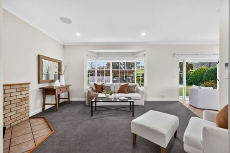 Photo of property in 154 Awa Road, Kumeu, 0891