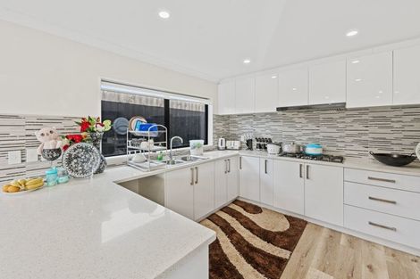 Photo of property in 23 Seddon Avenue, Papatoetoe, Auckland, 2104