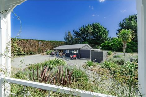 Photo of property in 17 Paetawa Road, Peka Peka, Waikanae, 5391