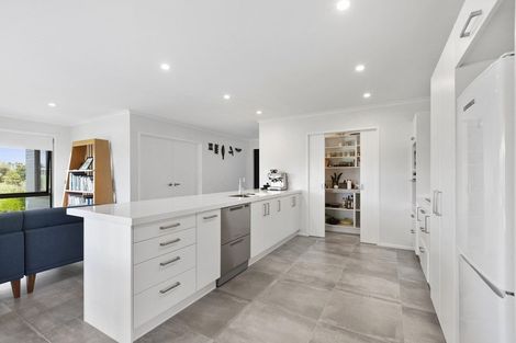 Photo of property in 32 Robert Hastie Drive, Mangawhai, 0573