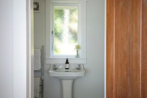 Photo of property in 29 Rose Street, Raglan, 3225