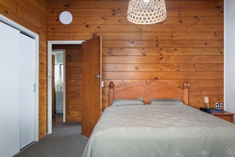 Photo of property in 37 The Crescent, Waihi Beach, 3611