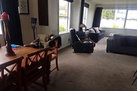 Photo of property in 79 Te Awe Awe Street, Hokowhitu, Palmerston North, 4410