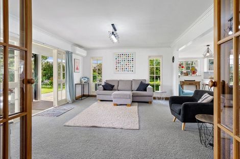 Photo of property in 16 Cowley Drive, Leamington, Cambridge, 3432