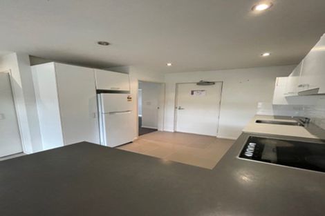 Photo of property in 6a/71 Spencer Road, Oteha, Auckland, 0632