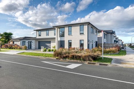 Photo of property in 62 Donegal Park Drive, Flat Bush, Auckland, 2019