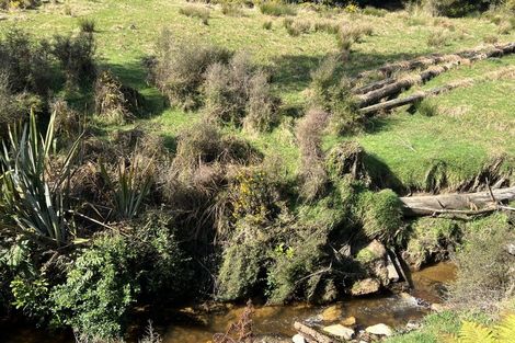 Photo of property in 137 Clifton Road, Kaiata, Greymouth, 7805