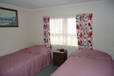 Photo of property in 22 Neal Street, Putaruru, 3411