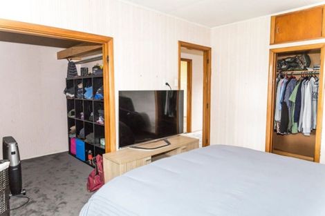 Photo of property in 21 Taradale Road, Dannevirke, 4930