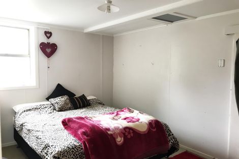 Photo of property in 3001a State Highway 2, Waitakaruru, Ngatea, 2471