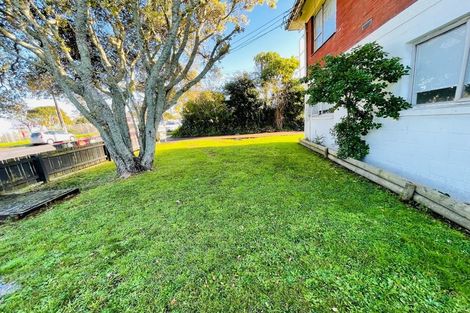 Photo of property in 6/138 Richardson Road, Mount Albert, Auckland, 1025