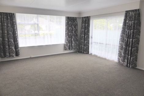 Photo of property in 63 Bledisloe Crescent, Wainuiomata, Lower Hutt, 5014