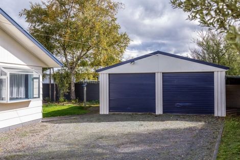 Photo of property in 16 Baillie Crescent, Carterton, 5713