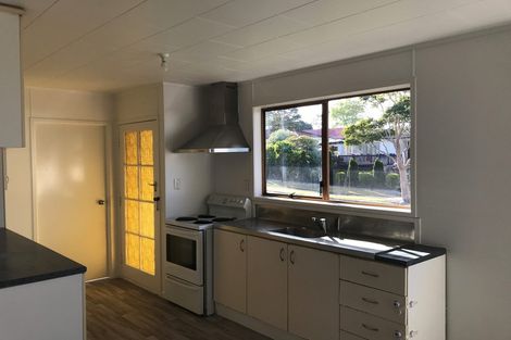 Photo of property in 1/4 Heathberry Close, Papatoetoe, Auckland, 2025