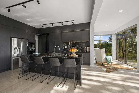 Photo of property in 49 Vaughans Road, Okura, Albany, 0792