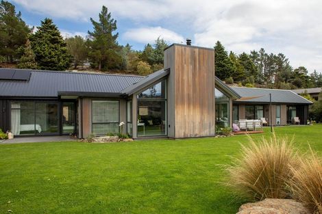 Photo of property in 98 Aronui Road, Bridge Hill, Alexandra, 9320