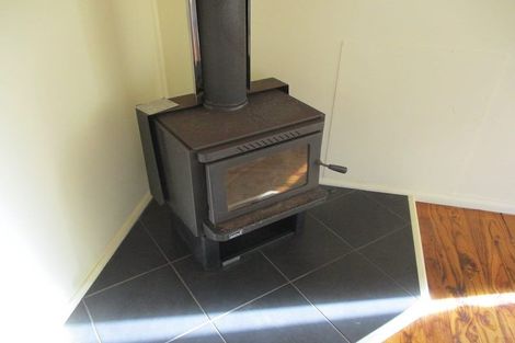 Photo of property in 27 Marine Parade South, Foxton Beach, Foxton, 4815