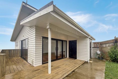 Photo of property in 18 Cathie Place, Karori, Wellington, 6012