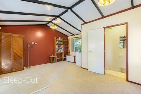 Photo of property in 26 Trelawn Place, Cockle Bay, Auckland, 2014