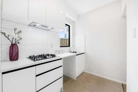 Photo of property in 4 Aklander Rise, Flat Bush, Auckland, 2019