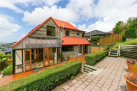 Photo of property in 20 Satara Crescent, Khandallah, Wellington, 6035