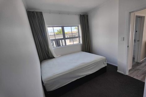 Photo of property in 28 Cudby Street, Woburn, Lower Hutt, 5011