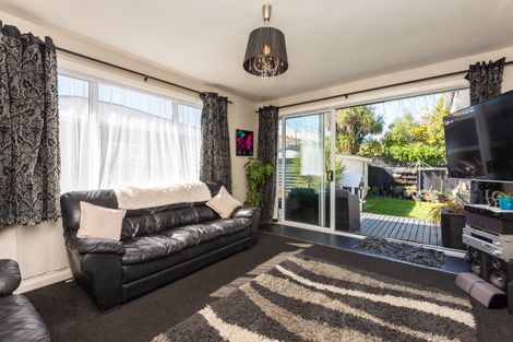 Photo of property in 86 Packe Street, Edgeware, Christchurch, 8013