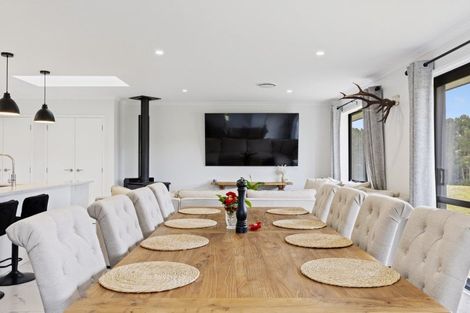 Photo of property in 1 Lemonwood Lane, Kinloch, Taupo, 3377