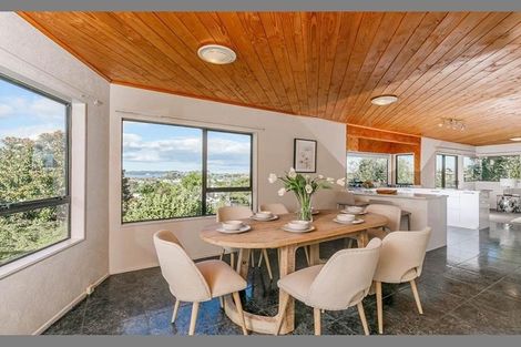 Photo of property in 3 Farr Road, West Harbour, Auckland, 0618