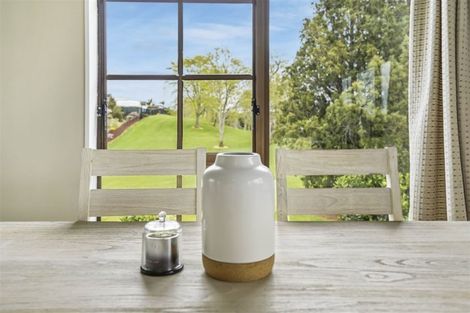 Photo of property in 16 Knightsbridge Place, Dinsdale, Hamilton, 3204