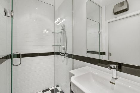 Photo of property in 208 Knowles Street, St Albans, Christchurch, 8052