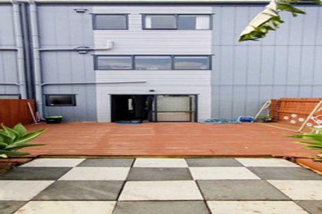 Photo of property in 14 Kevale Place, Manurewa, Auckland, 2102