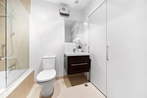 Photo of property in 2/11 Gum Lane, Queenstown, 9300