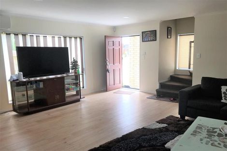 Photo of property in 5a Motatau Road, Papatoetoe, Auckland, 2025