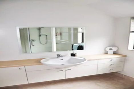 Photo of property in 12 Kalmore Place, Flat Bush, Auckland, 2016