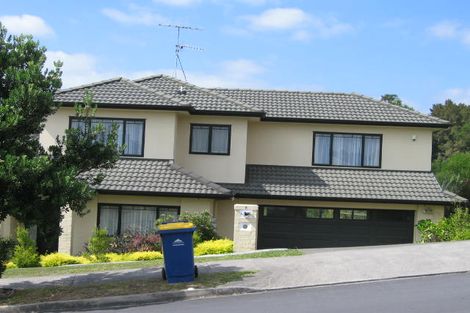 Photo of property in 7 Woodridge Avenue, Northcross, Auckland, 0630