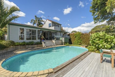 Photo of property in 6 Bay Street, Matua, Tauranga, 3110