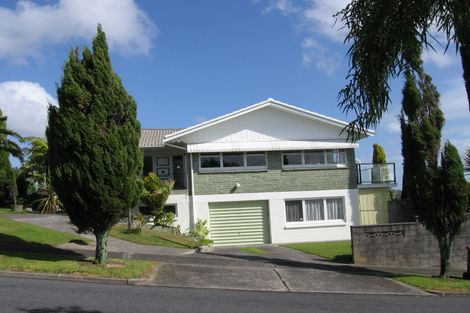 Photo of property in 96 Walker Road, Point Chevalier, Auckland, 1022