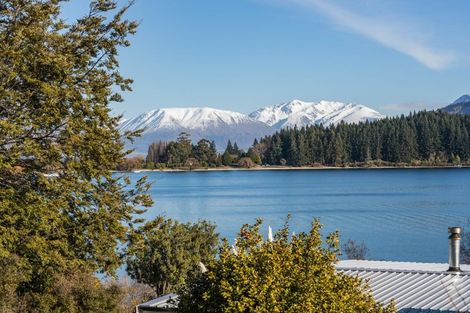 Photo of property in 37a Bay View Road, Kelvin Heights, Queenstown, 9300