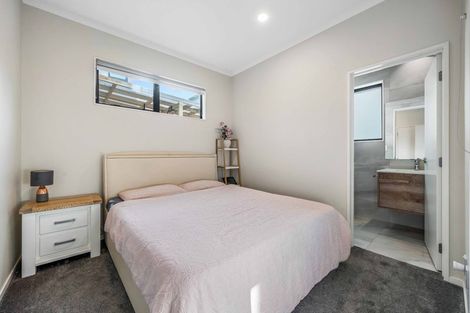 Photo of property in 94 Bellbird Street, Papakura, 2110