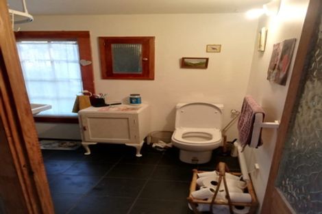 Photo of property in 170 Howard Road, Orere Point, Papakura, 2585