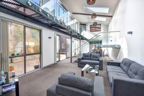 Photo of property in 203 Leith Street, North Dunedin, Dunedin, 9016