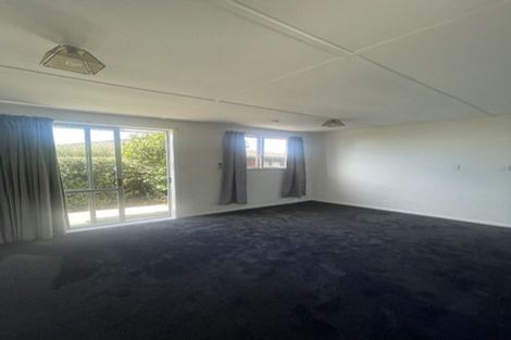 Photo of property in 1/51 Deep Creek Road, Waiake, Auckland, 0630