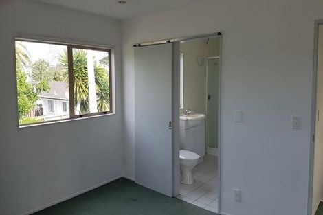 Photo of property in 8a Blockhouse Bay Road, Avondale, Auckland, 1026